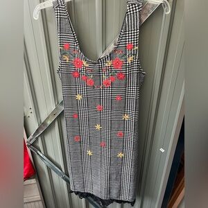 Houndstooth Dress size M